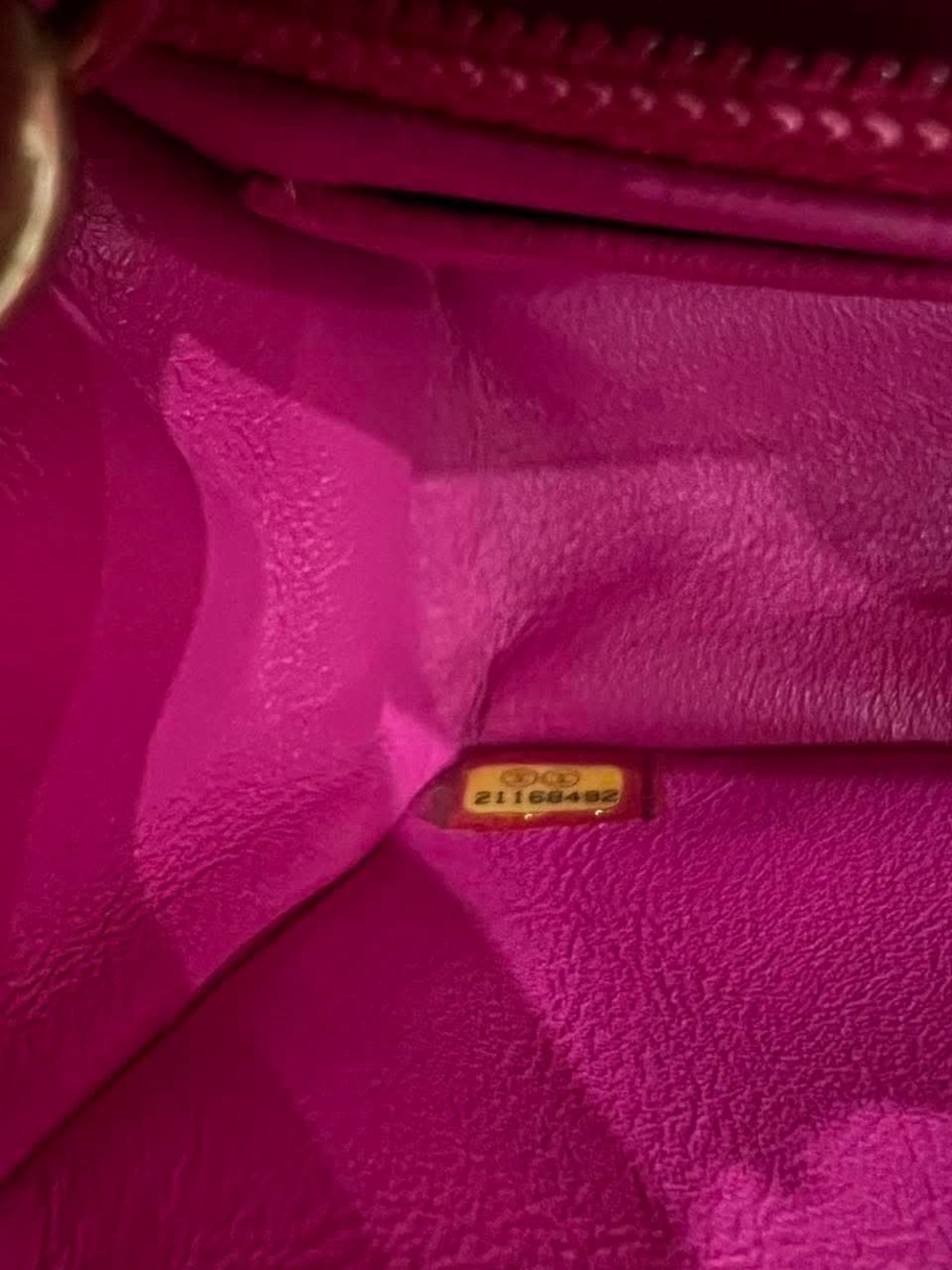 Chanel Pink Quilted Chevron mini flap Bag - Picture 3 of 13